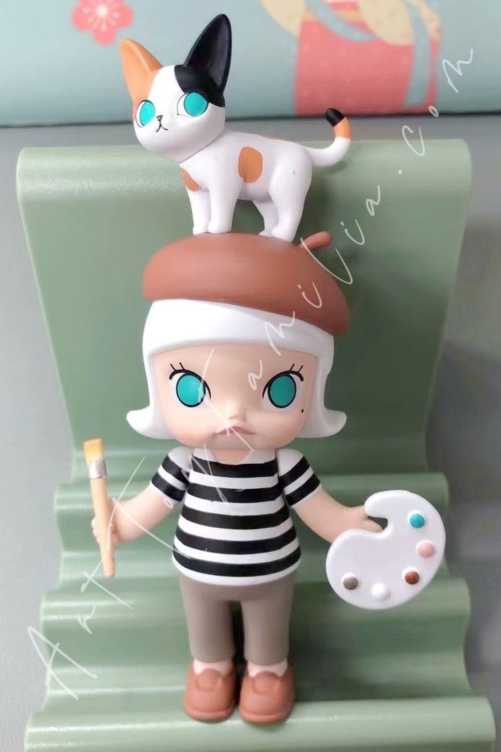 POP MART - Molly Auction Series Molly PiPi