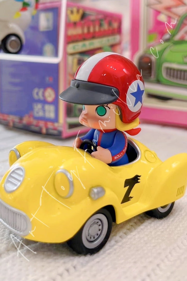 POP MART - Molly Car Car Series Banana 7
