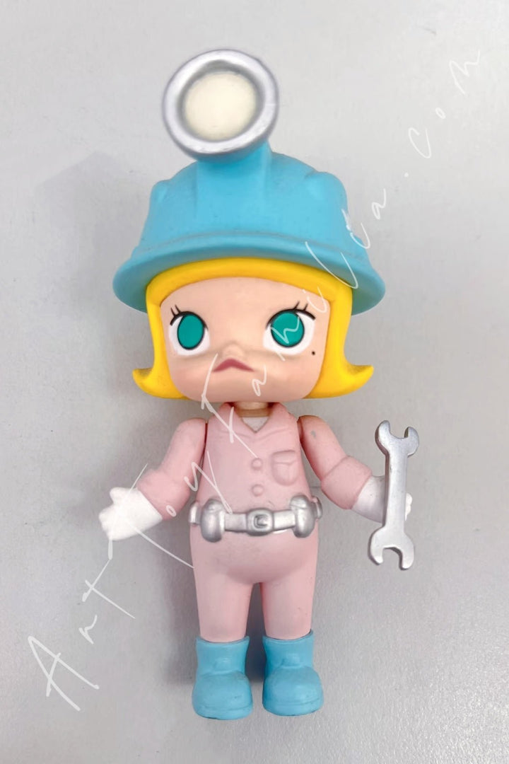 POP MART - Molly Career Series 2 Worker - Pink