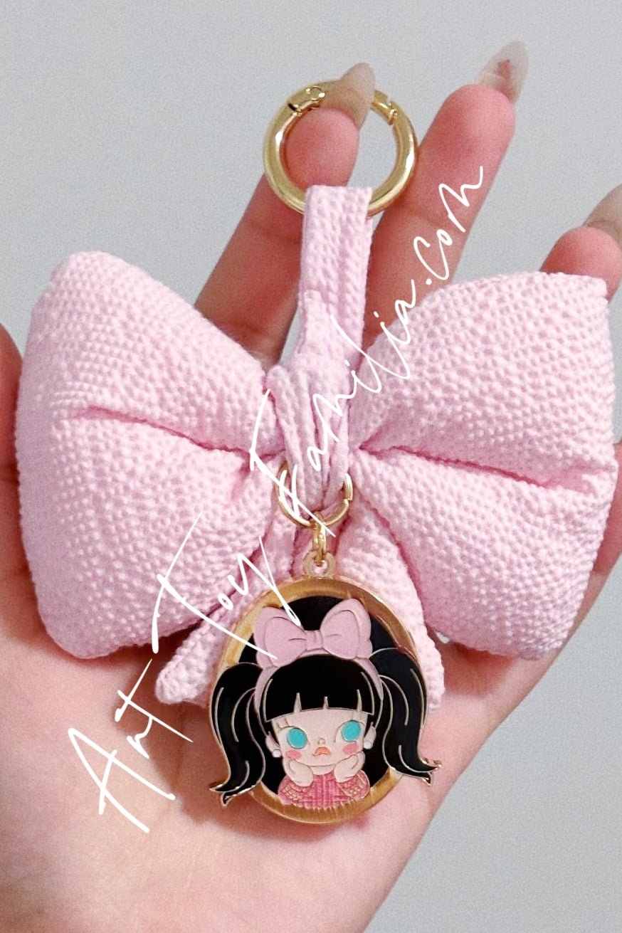 POP MART Molly Daily Look Series Sachet – Art Toy Familia