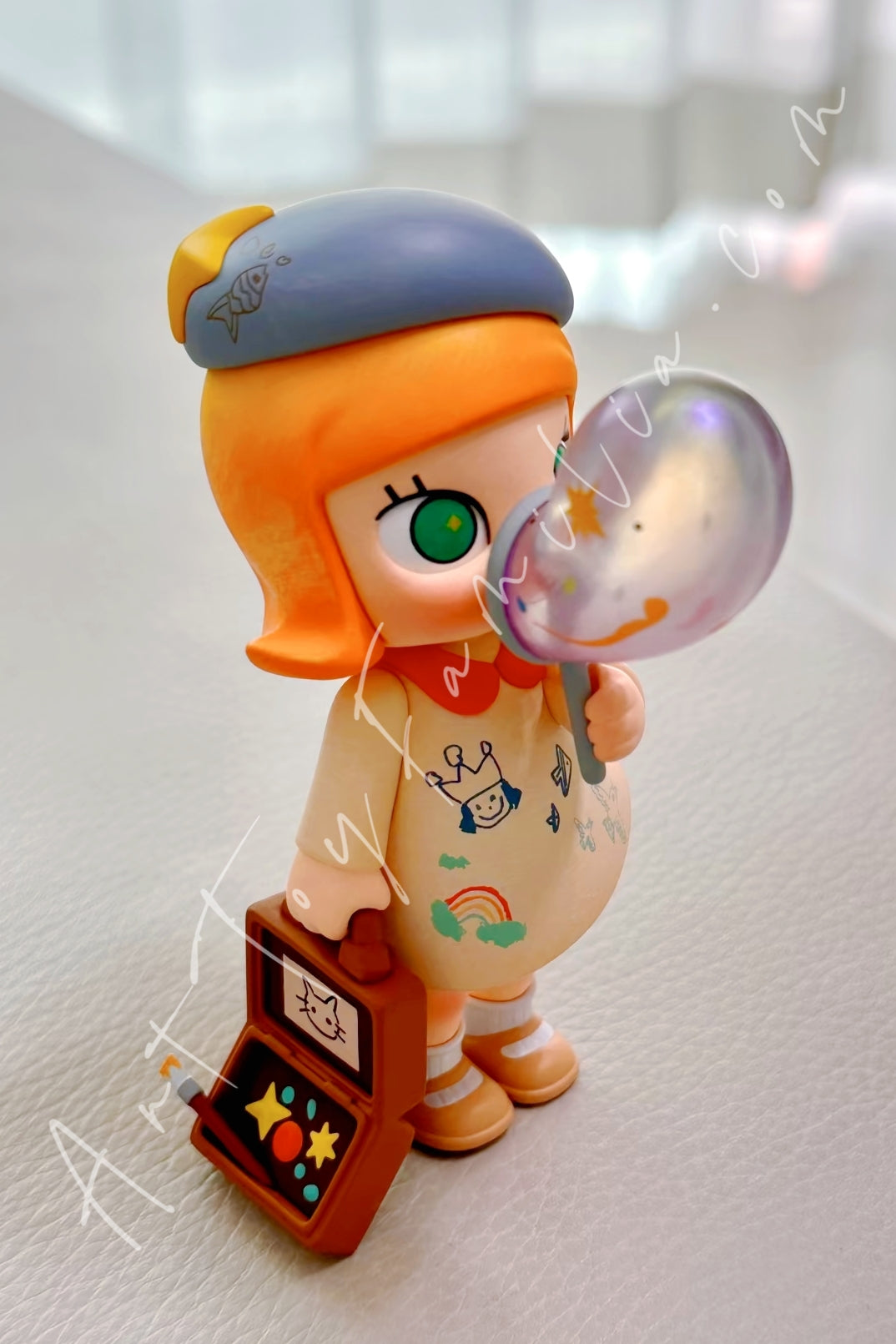 Popmart Molly Fantasy Bubble Figurine