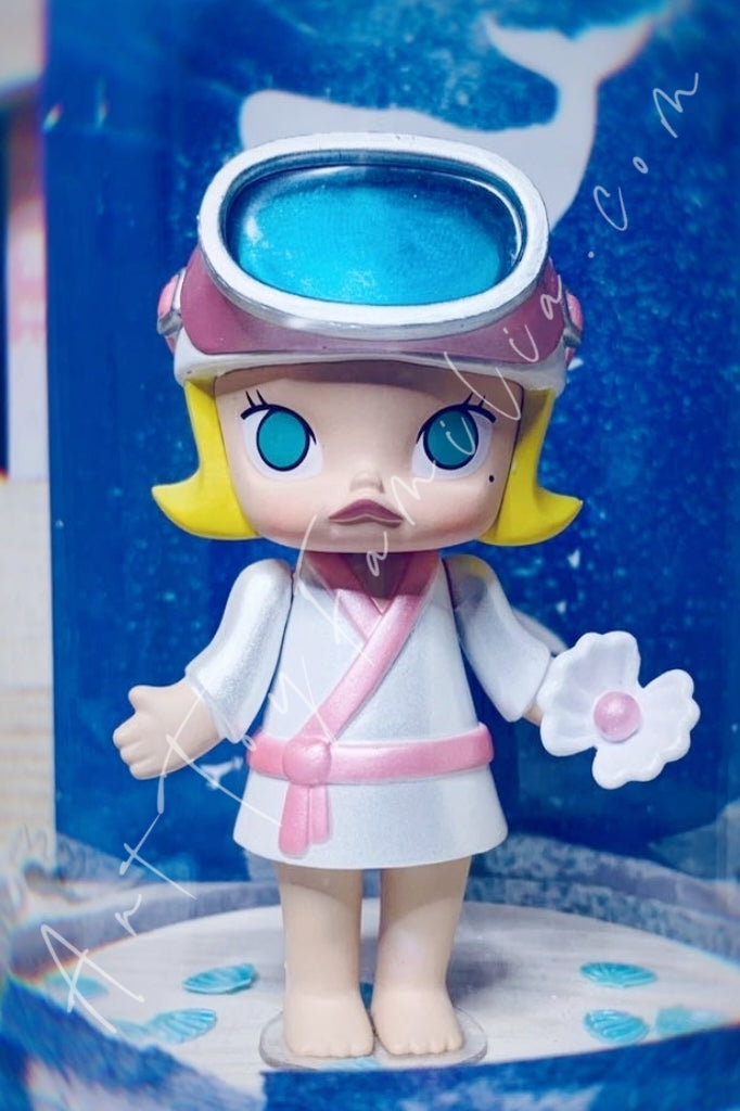 Popmart Molly Ocean Series Figures Daughter of the Ocean (Secret)