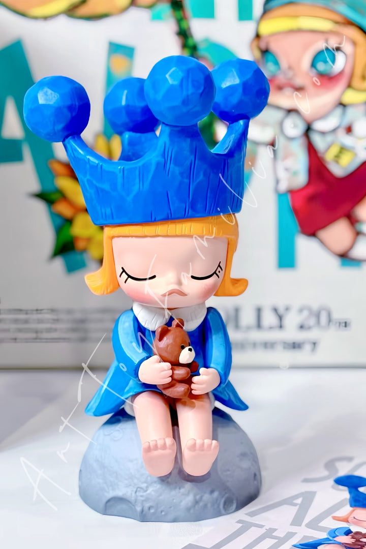 POP MART - Molly Scenery Along The Way 20th Anniversary Series Cuddle You to Sleep