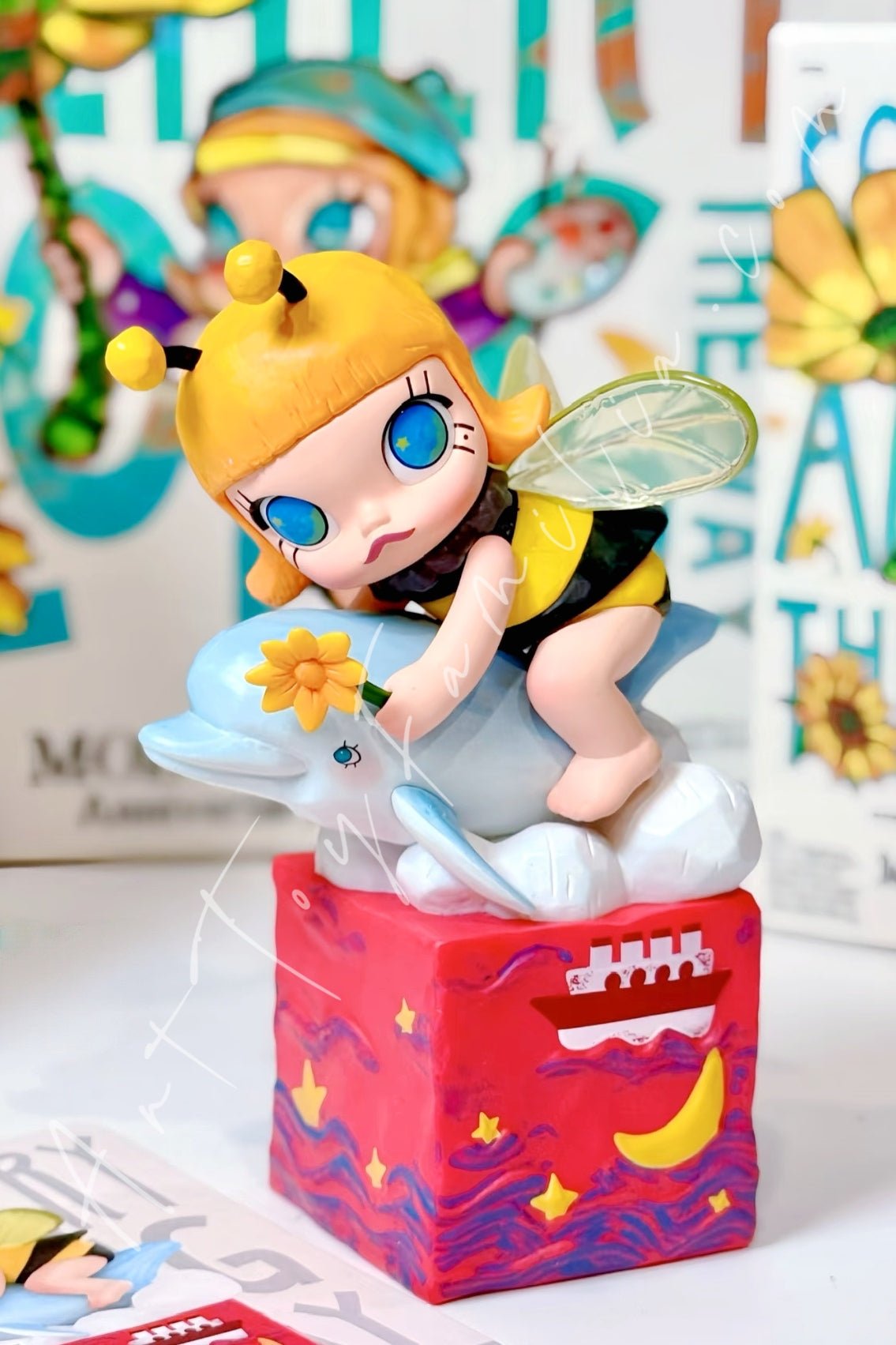 Molly Scenery Along The Way 20th Anniversary Series – Art Toy Familia