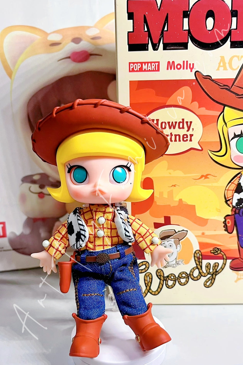 Popmart Molly Woody Action Figure