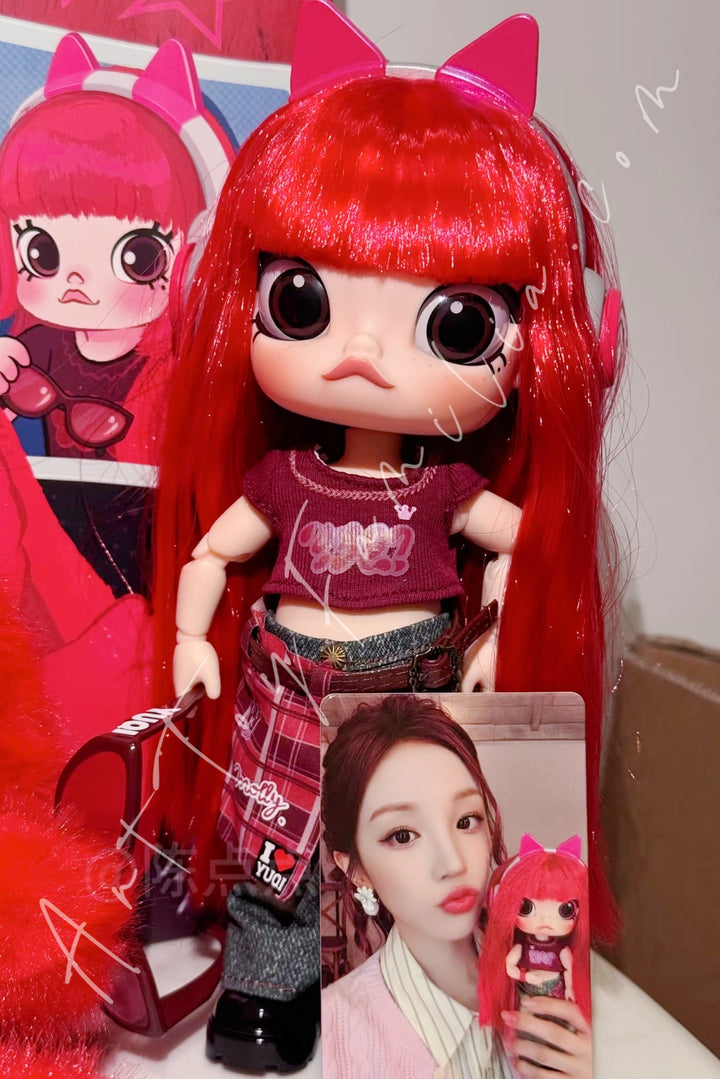Popmart Molly × YUQI Series 1/8 Action Figure YUQI