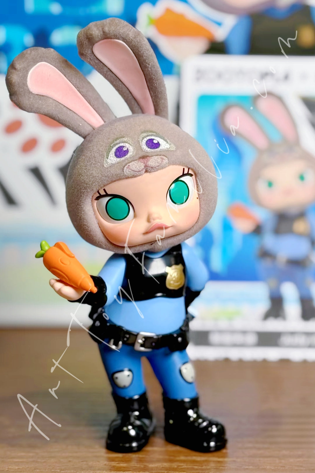 Popmart Molly Zootopia 2 Series Judy in Uniform