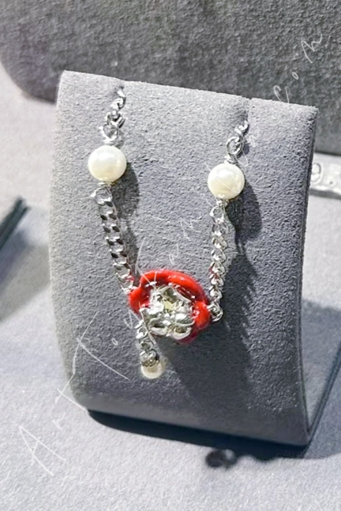 Popmart POPOP Jewelry Crybaby Crying For Love Series Red Rose Bracelet