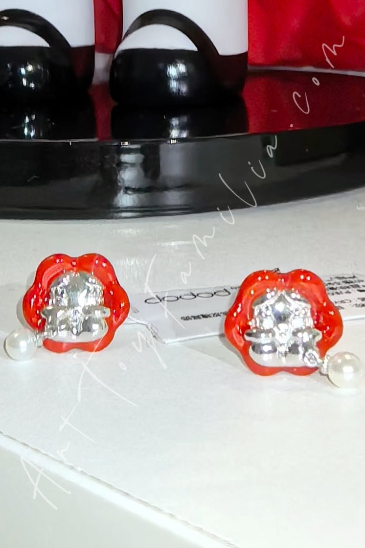 Popmart POPOP Jewelry Crybaby Crying For Love Series Red Rose Earring