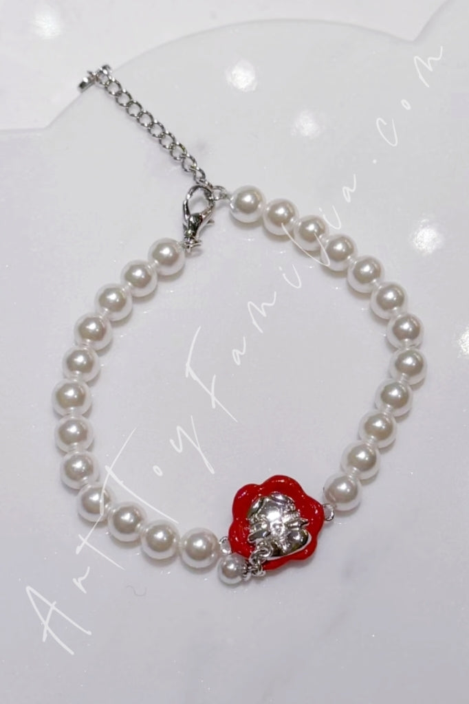 Popmart POPOP Jewelry Crybaby Crying For Love Series Red Rose Shell Bead Bracelet