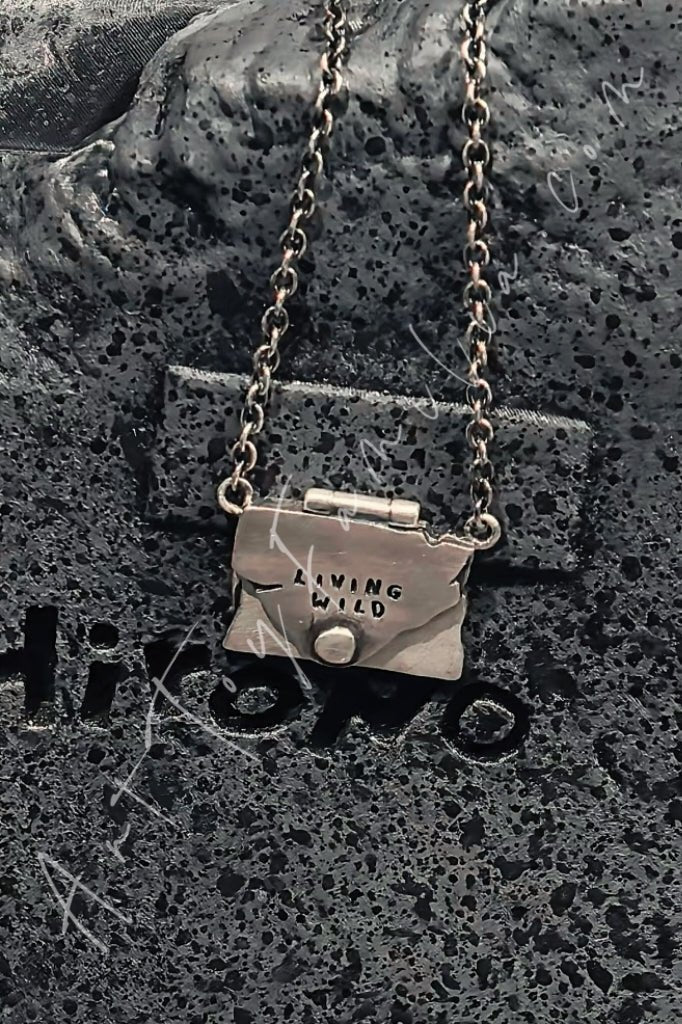 POP MART - POPOP Jewelry Hirono Series Letter Necklace