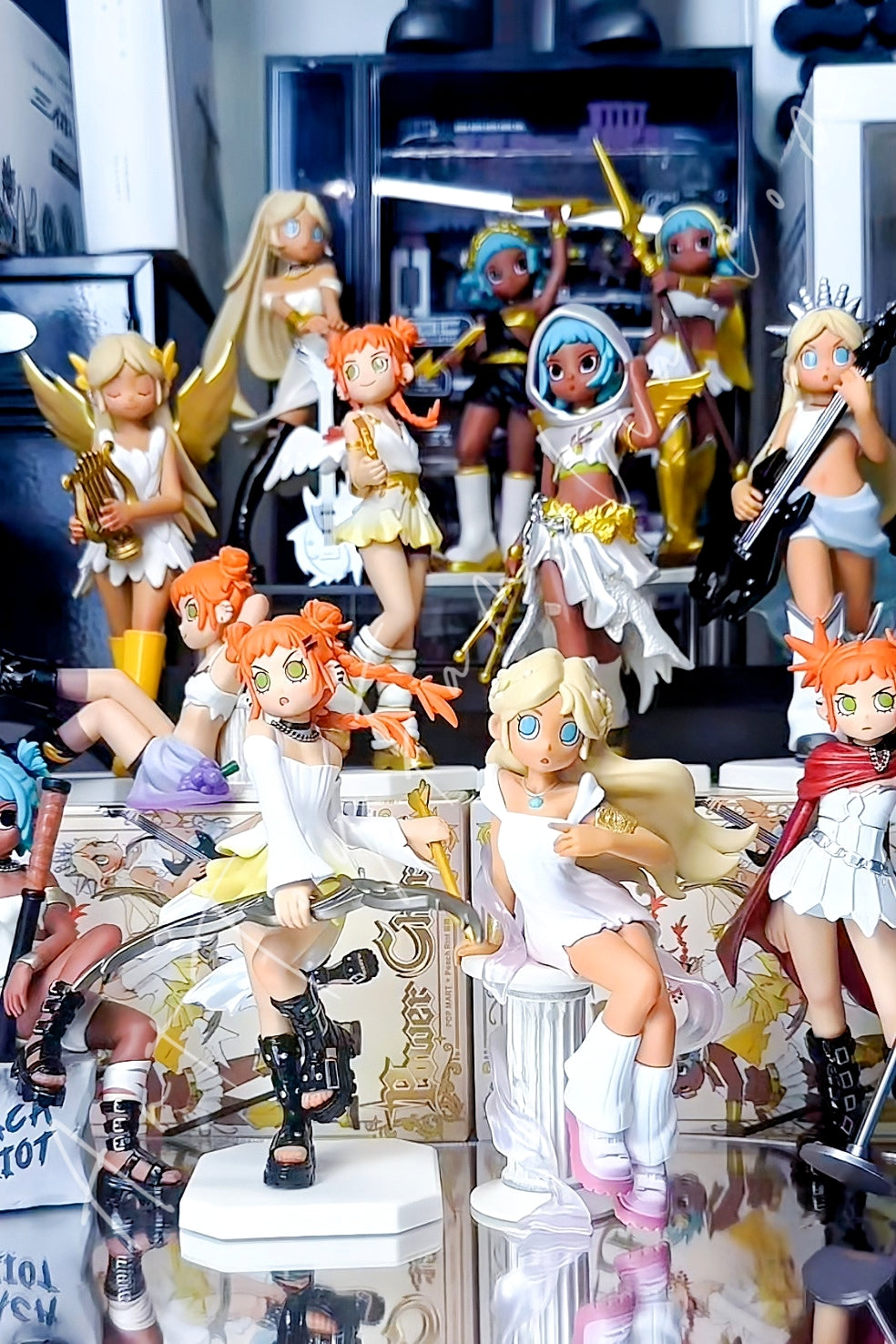 Peach Riot Power Chords Series – Art Toy Familia
