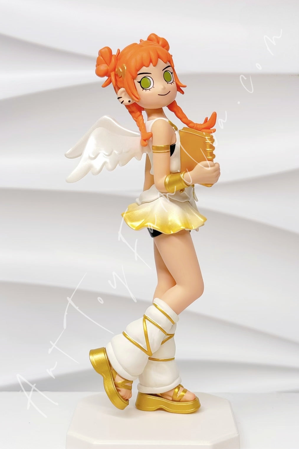 Popmart Peach Riot Power Chords Series Gigi -The Messenger