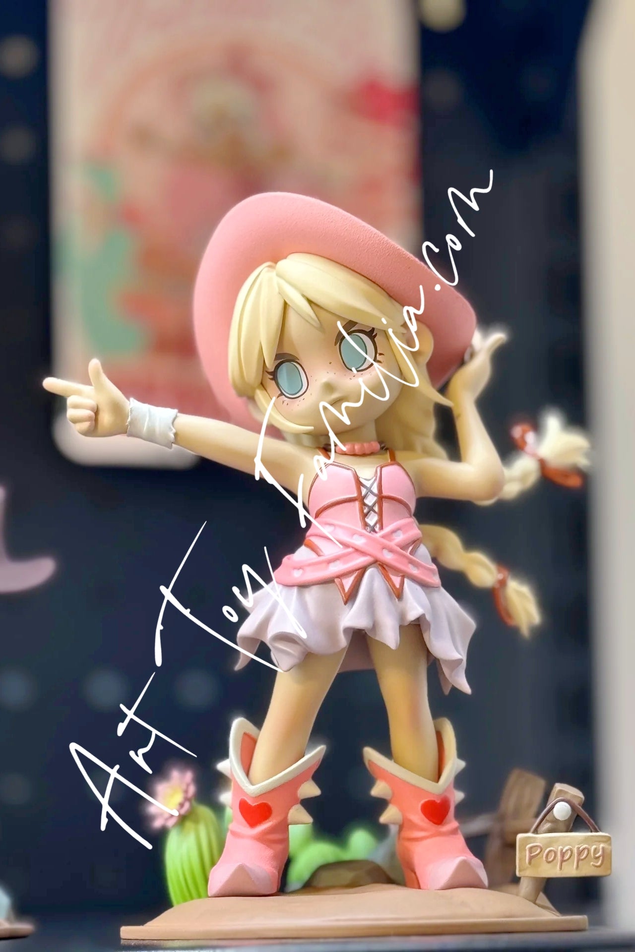 Peach Riot Western Riot Figurine - 判桃西部系列 – Art Toy Familia