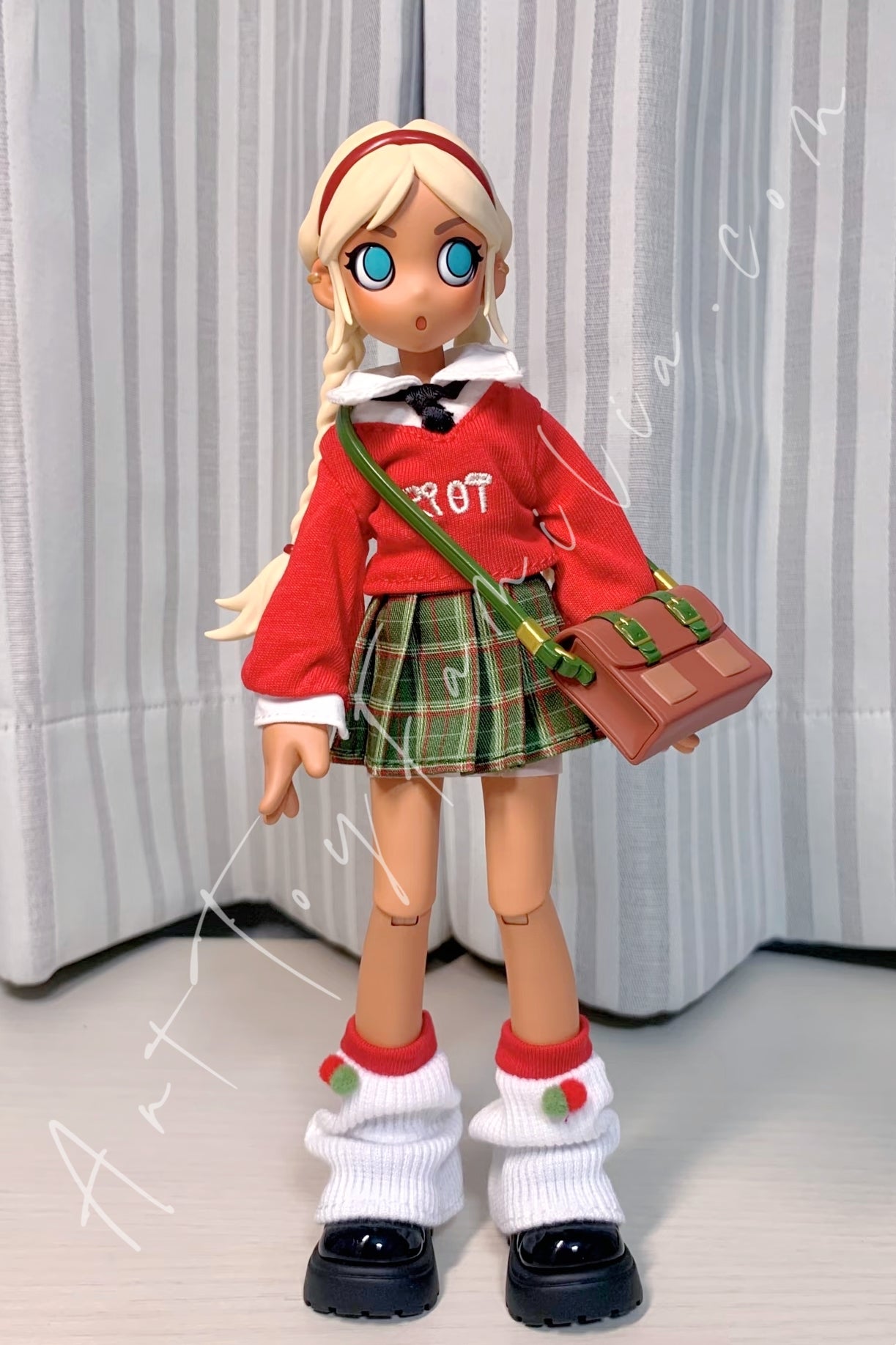Peach Riot Winter Break OOTD Series 1/8 Action Figure - 冬季假日