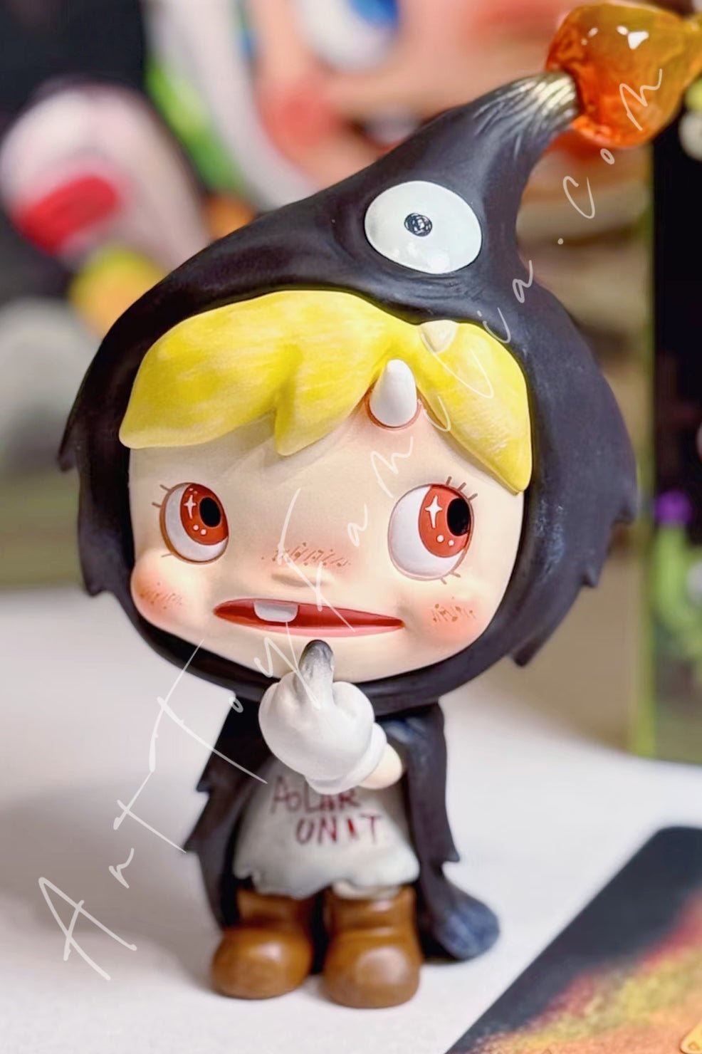 POP MART - Polar Monster Village Series Erios