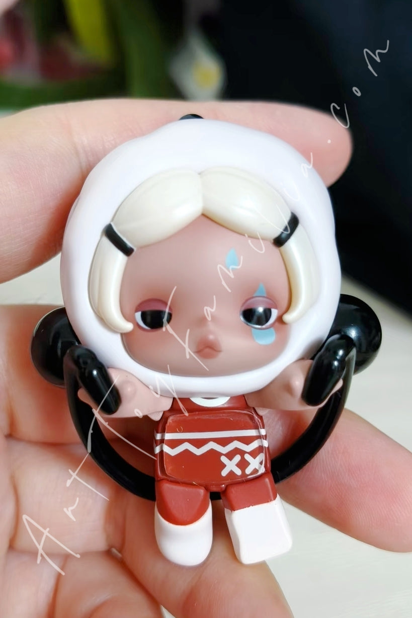 Popmart Pop Attach θ Skullpanda Off Mode Series Rest Day