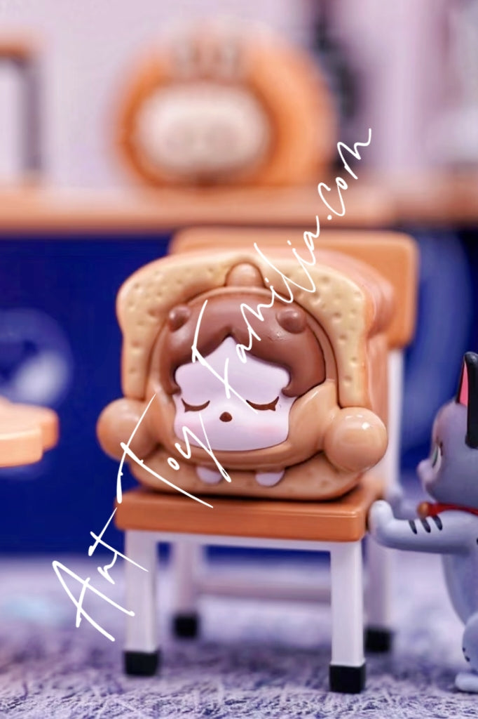 Popmart Pop Bean Baked Bread Series Skullpanda