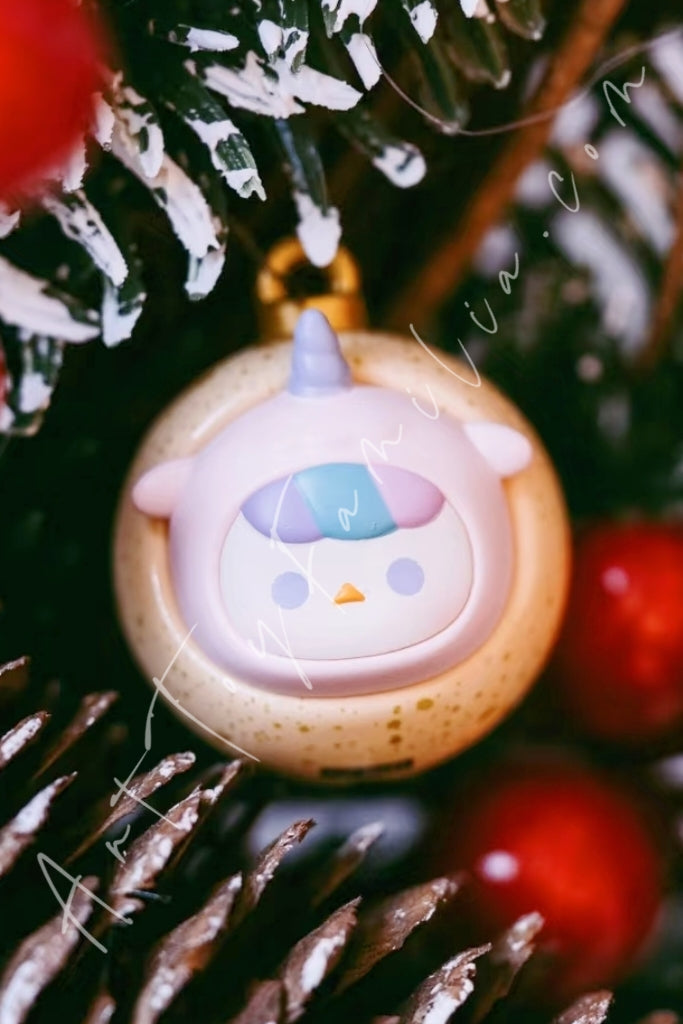 Popmart Pop Bean Christmas Balls Series Pucky