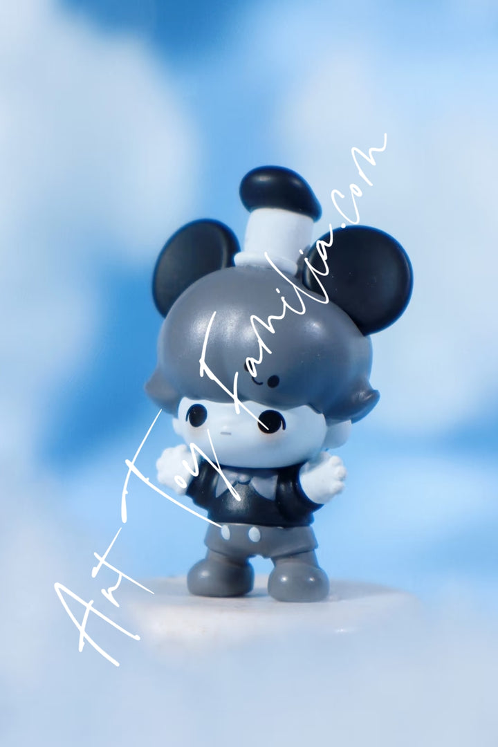 Popmart Pop Bean Dimoo World × Disney Classic Series Mickey Steamboat Willie