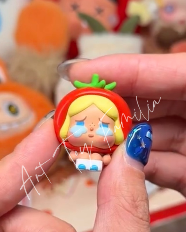 Popmart Pop Bean Dip For Fun Series CRYBABY