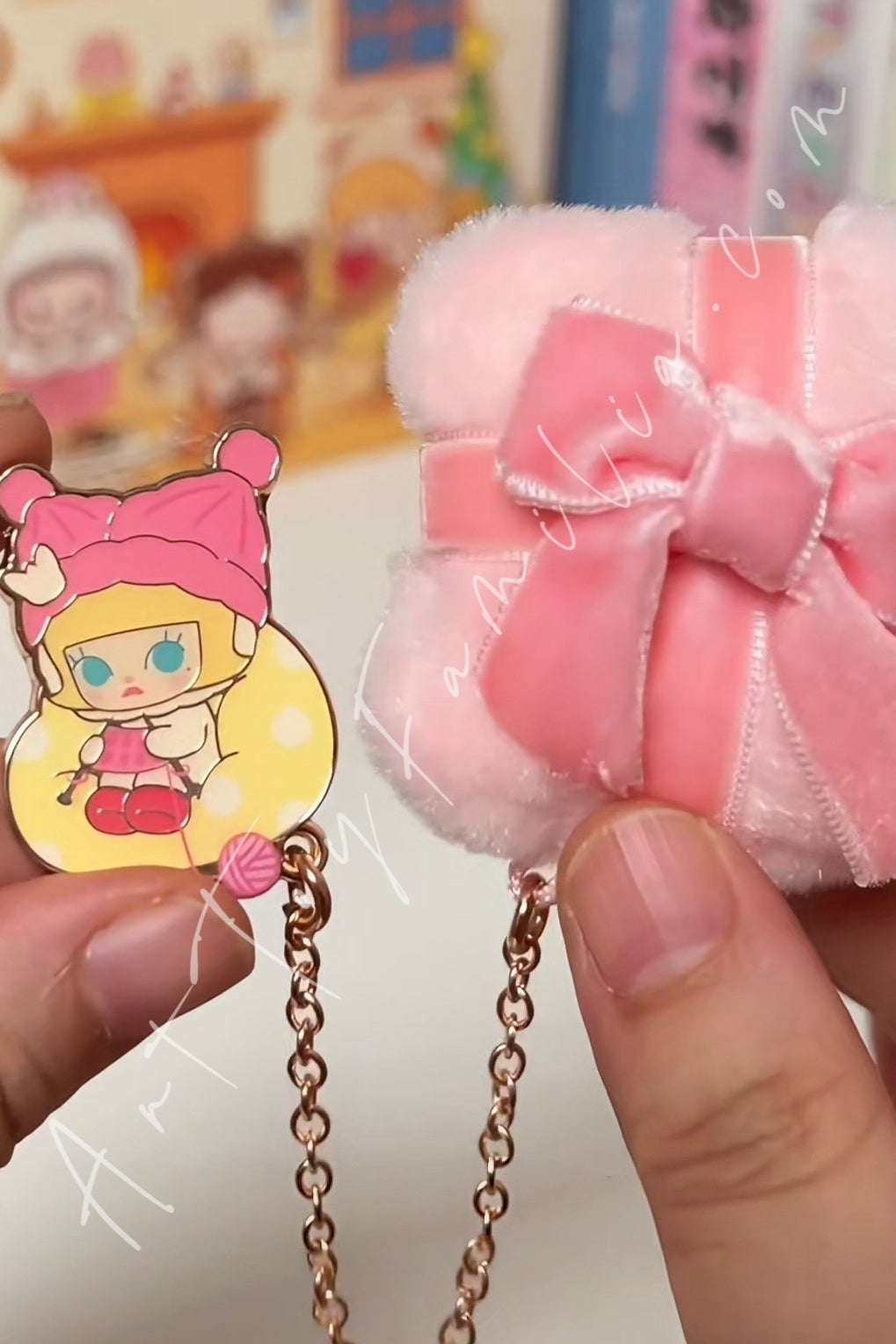 Popmart Pop Bean Fluffy & Cozy Series Fridge Magnet Molly Snug Knit Hat