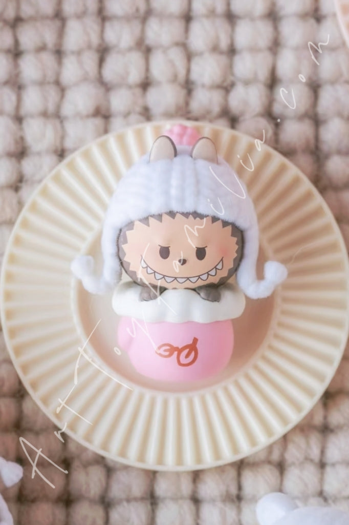 Popmart Pop Bean Fluffy & Cozy Series Labubu Snug Pink Mittens