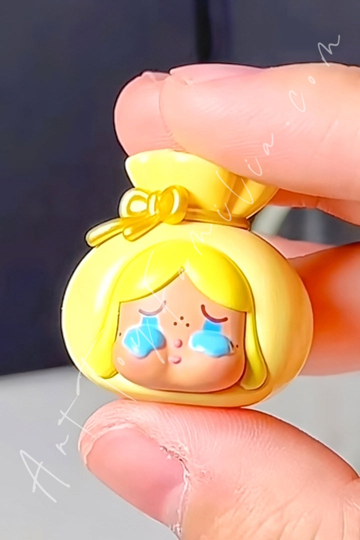 Popmart Pop Bean Fortune Bag Series Crybaby-Extremely Lucky