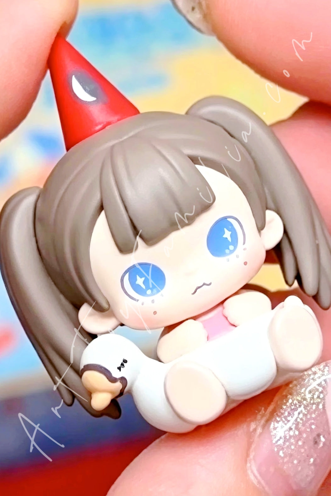 Popmart Pop Bean Island Vacation Series TinyTiny Summer Float