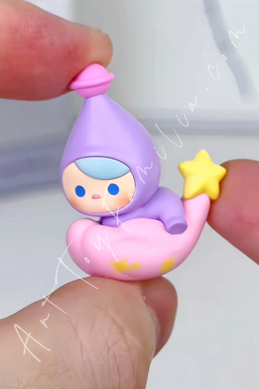 Popmart Pop Bean Night Sky Series Pucky