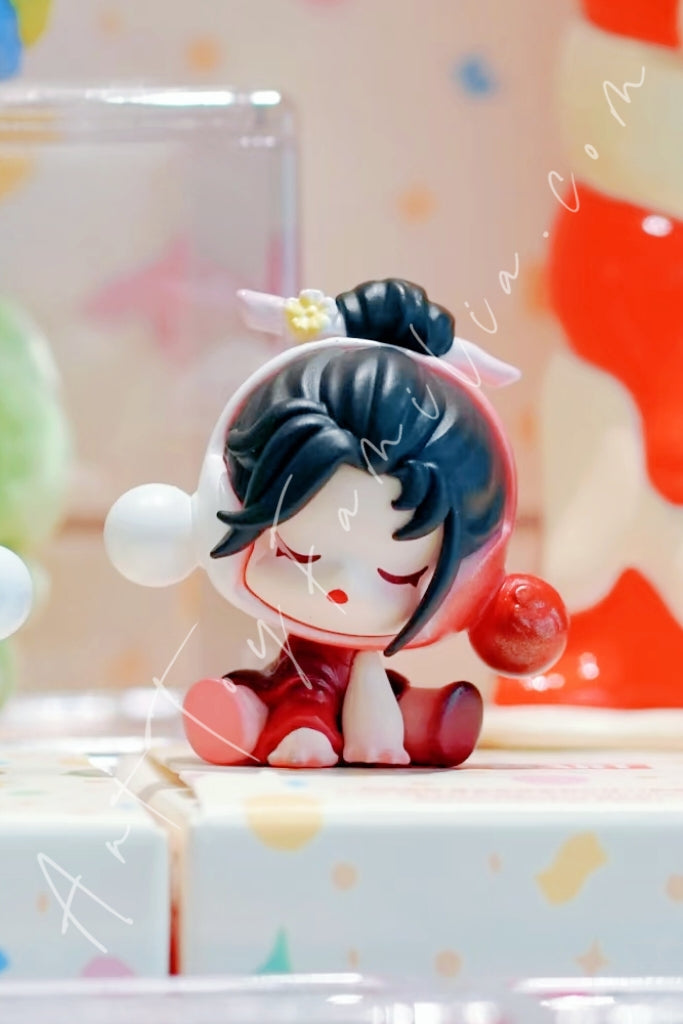 Popmart Pop Bean Skullpanda Series Drunken Gaze