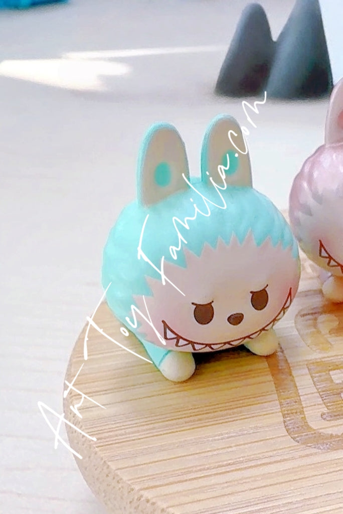 Popmart Pop Bean The Monsters Labubu Labubu Basic Lying Baby Series