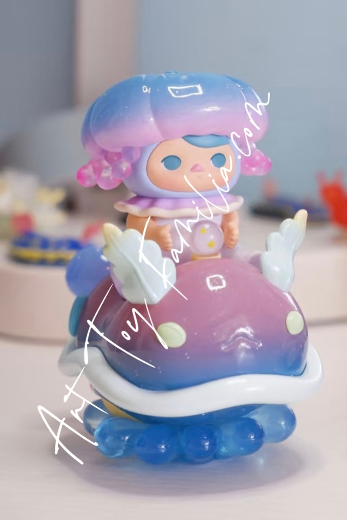 Popmart Popcar Water Party Series Pucky