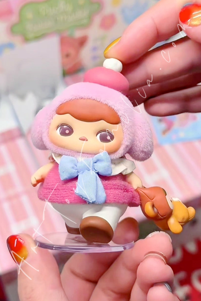 Popmart Pucky Fairies Market Series Doll Maker