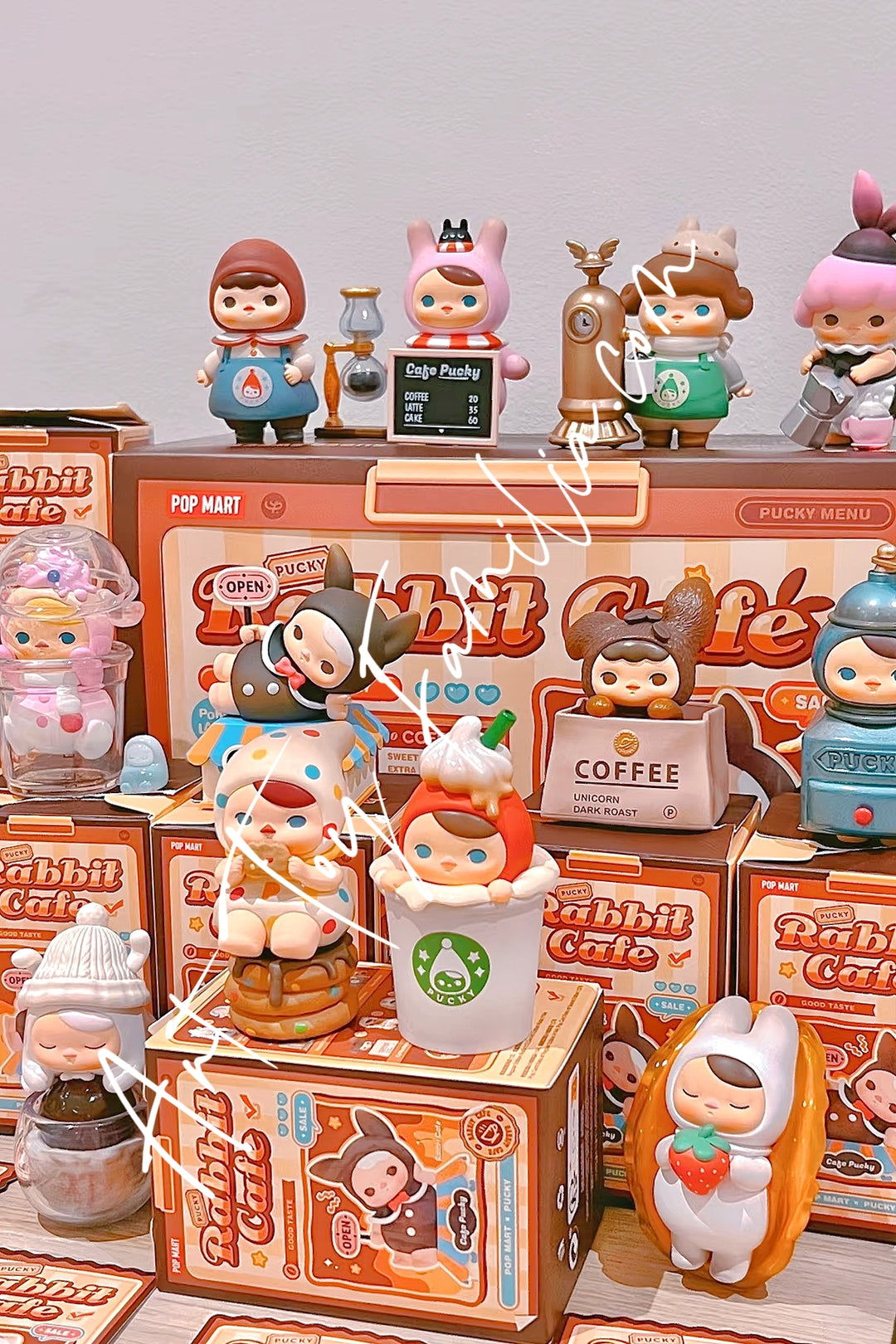 Popmart Pucky Rabbit Cafe Series Fullset