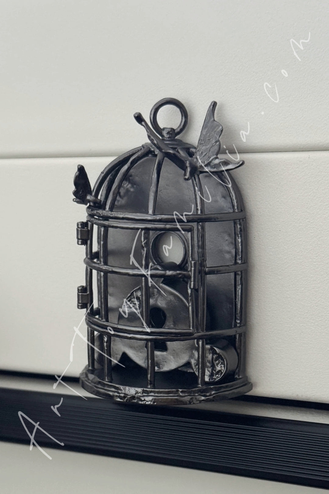 Popmart Skullpanda Cage-Uncage Exhibition Fridge Magnet