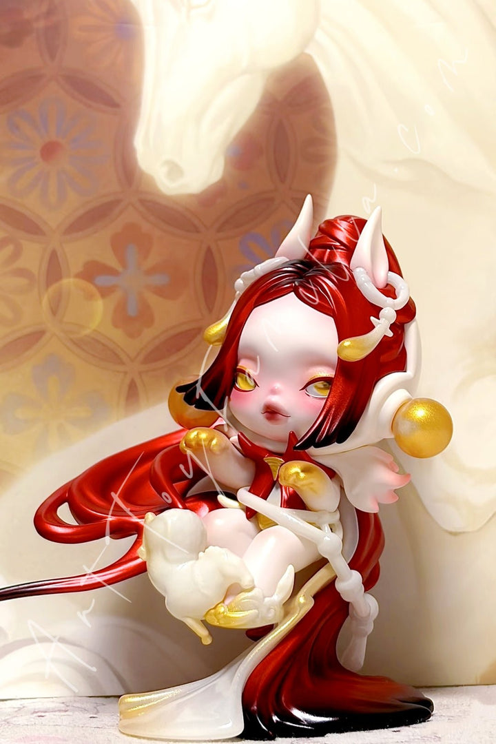 POP MART - Skullpanda Celestial Horse Figurine - 吉量