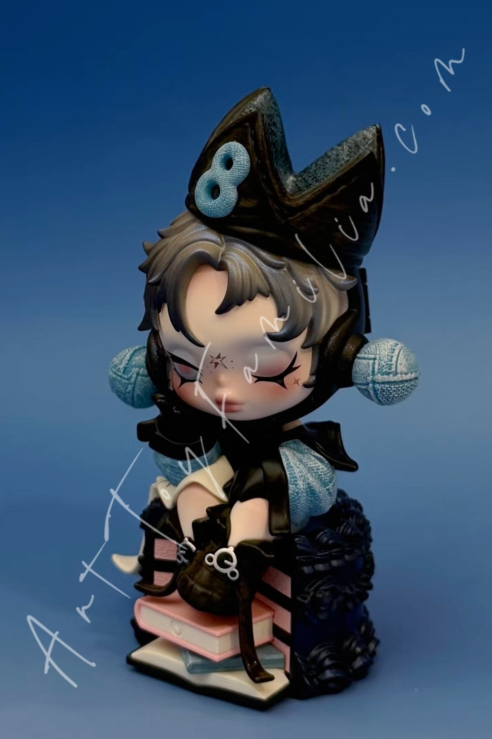 Popmart Skullpanda Chapter VIII Figure