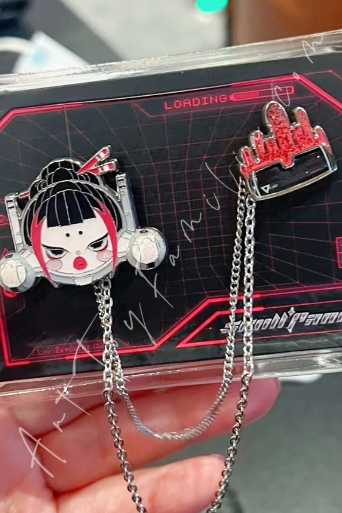 POP MART - Skullpanda City Of Night Series Badge - 夜之城系列徽章 Law Executor - 执法者