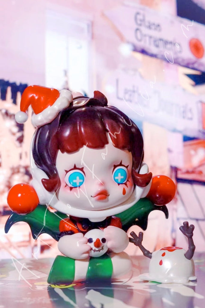 【POPMART】 SKULLPANDA FUNKY WINTER POP MART Skullpanda Funky Winter Figurine – Art Toy Familia