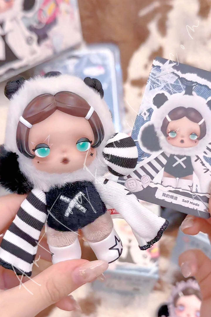 Popmart θ Skullpanda Off Mode Series Plush Doll Pendant Self Mode(Secret)