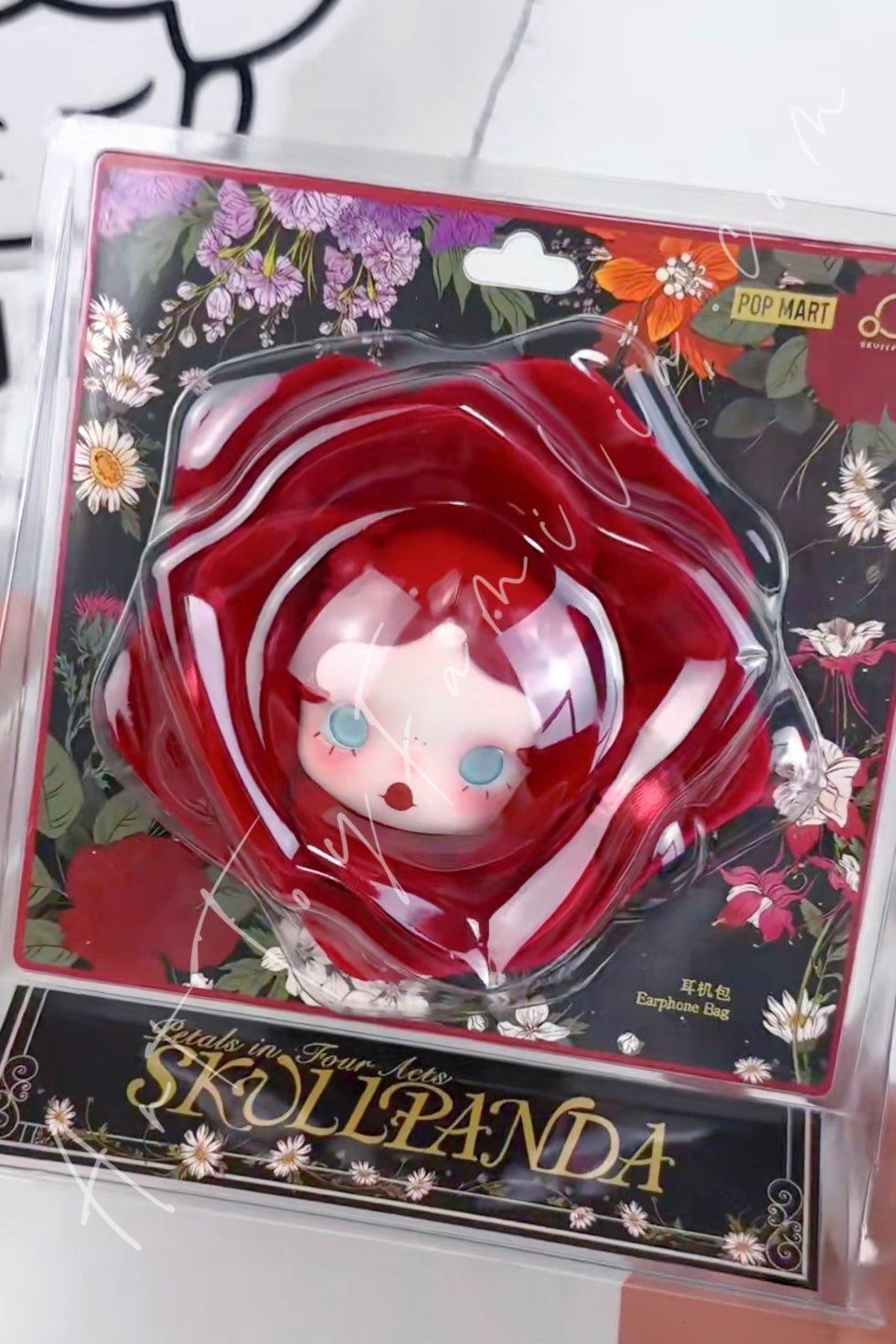 POP MART - Skullpanda Petals in Four Acts Earphone Bag Default