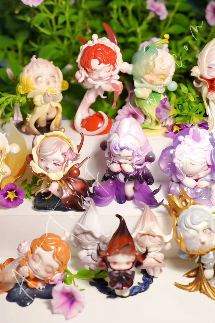 POP MART - Skullpanda Petals in Four Acts Series Sealed Full Set