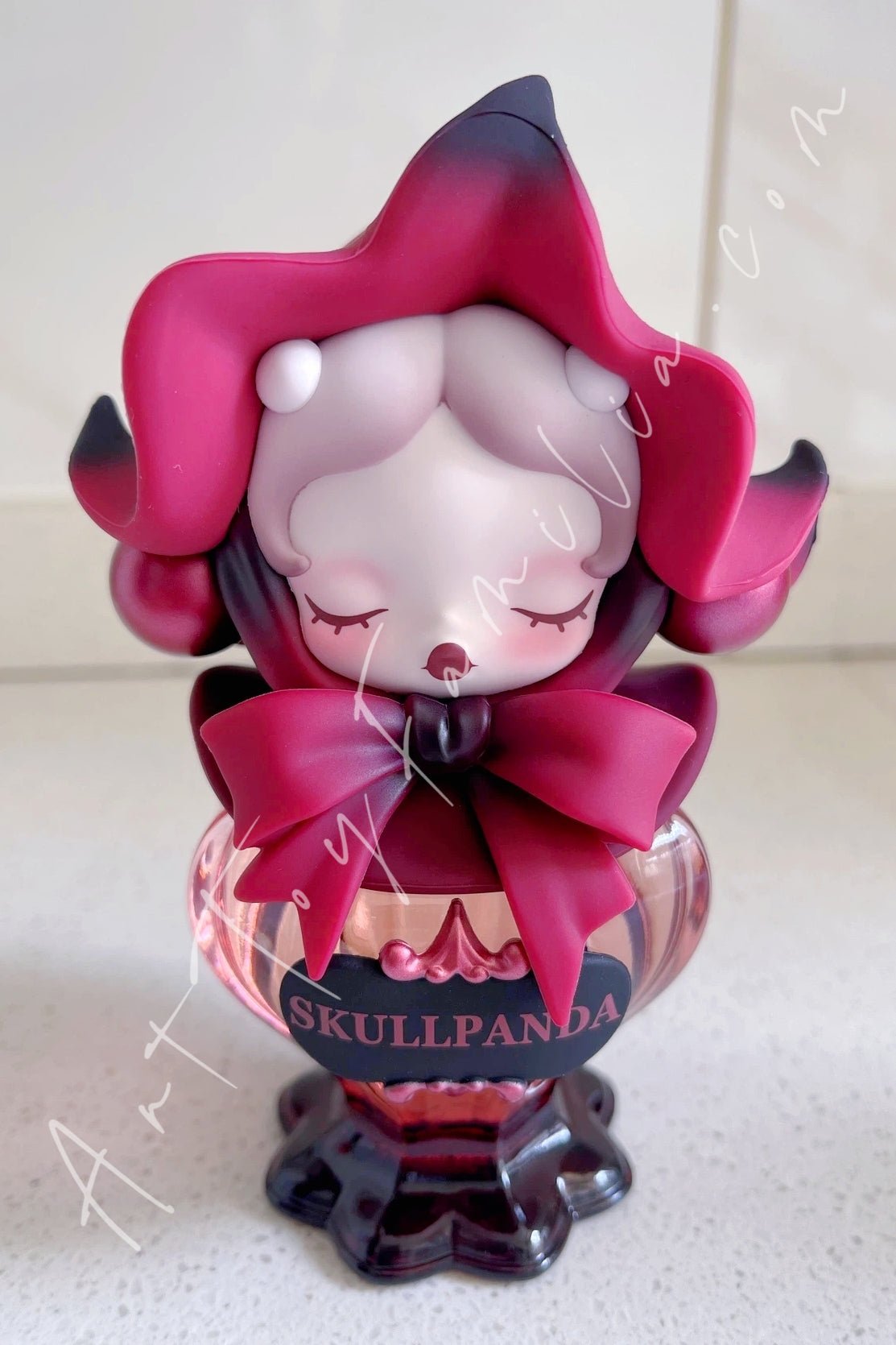 Skullpanda Petals in Four Acts Series Fragrance Spray – Art Toy