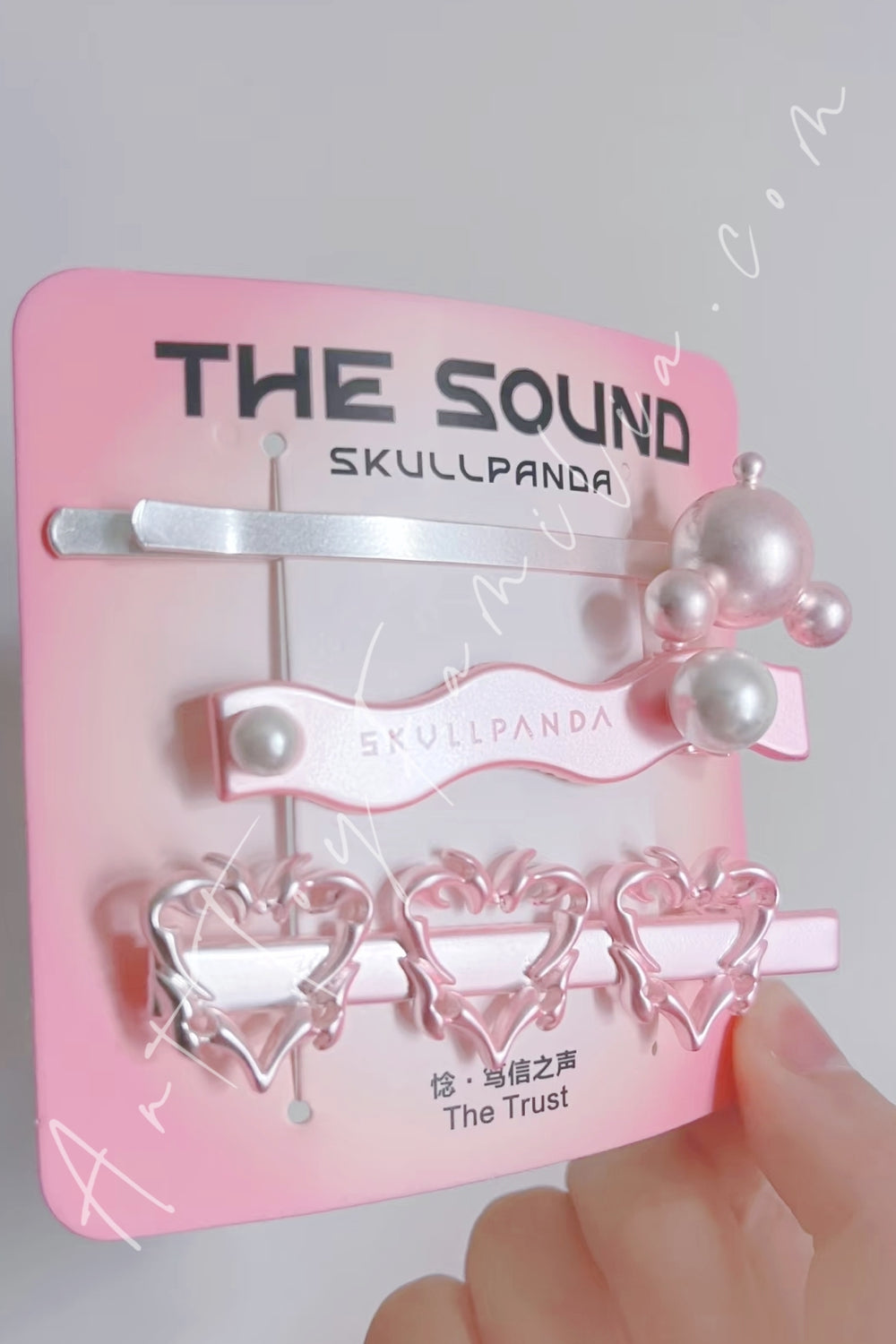 Popmart Skullpanda The Sound Series Hairpin Combination The Trust