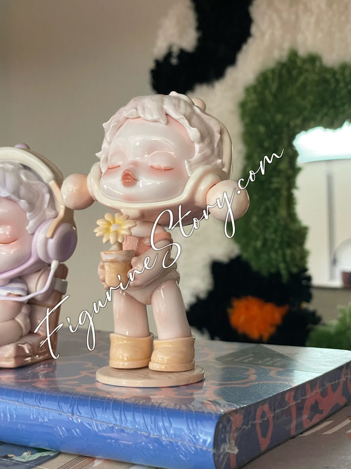 Popmart Skullpanda The Warmth Series The Scent