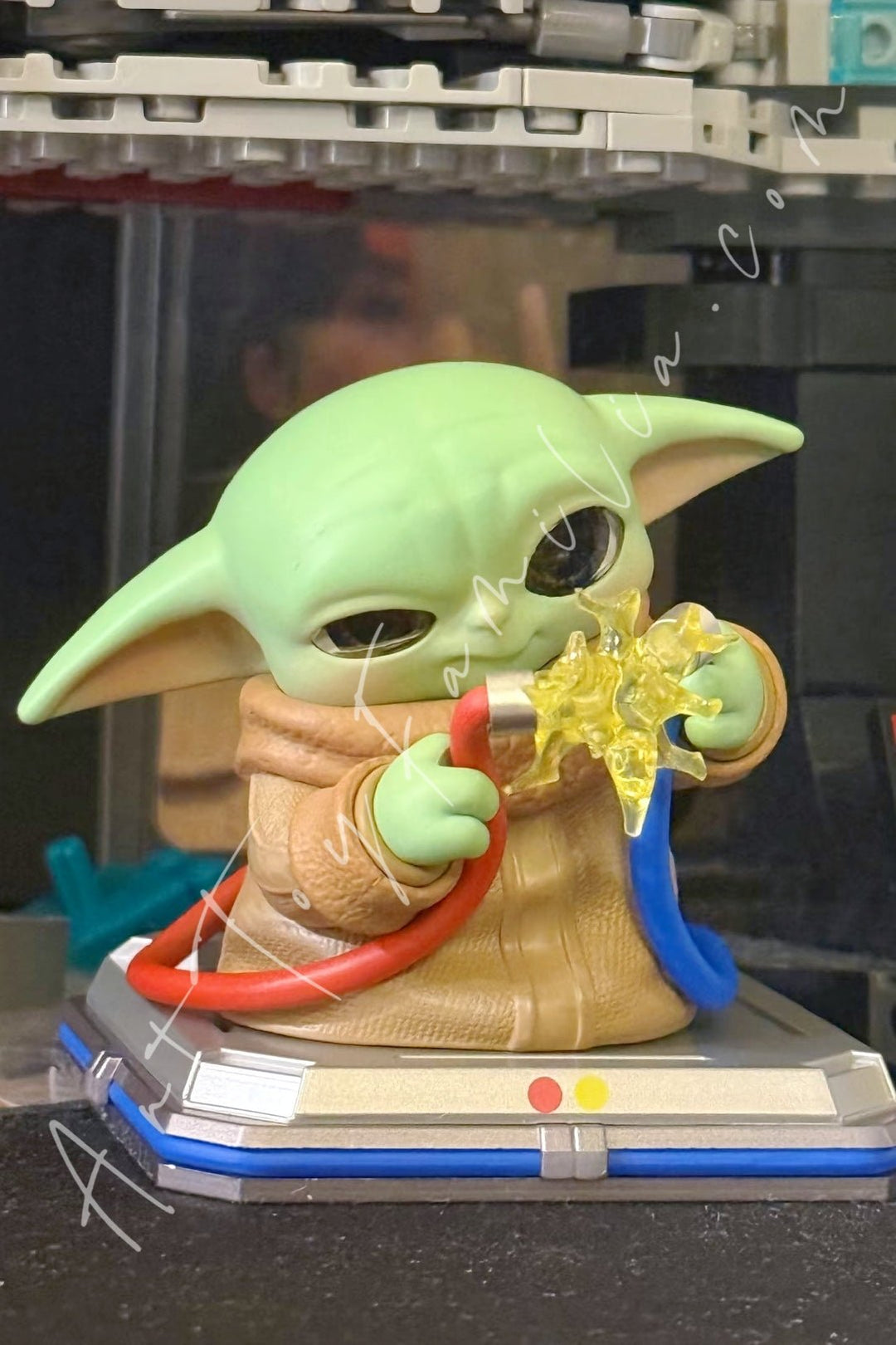POP MART - Star Wars Grogu Tiny But Mighty Series Spark Sprint