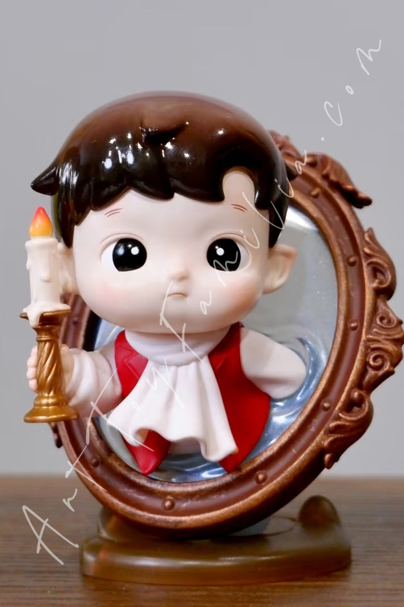 Popmart The Attic of Oddities Series Figures The Mirror Dweller