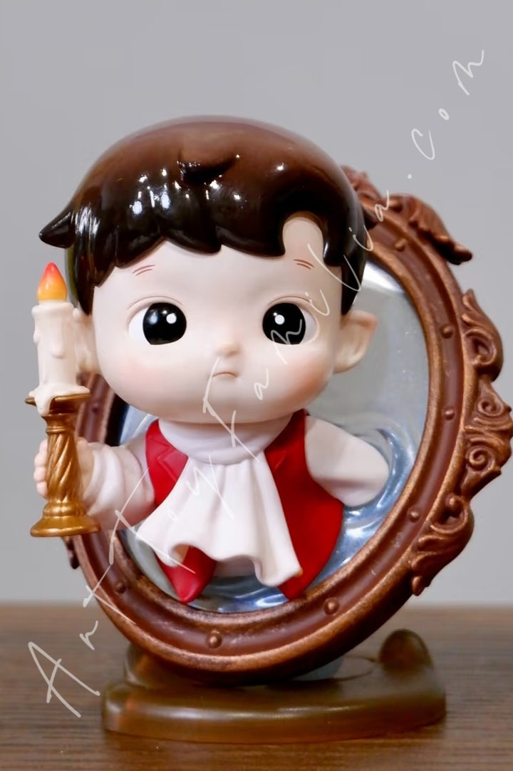 Popmart The Attic of Oddities Series Figures The Mirror Dweller