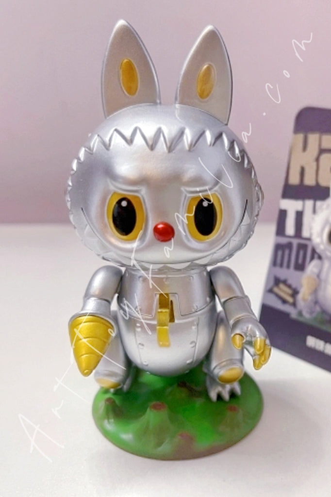 Popmart The Monster Labubu Kaiju Series Robot Gojimomo